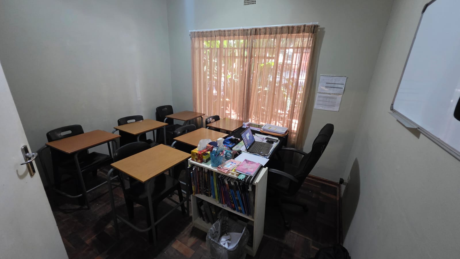 Leerders in die klaskamers